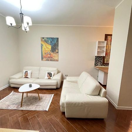 Mediterranean Sea Apartment City Center Дуррес Экстерьер фото